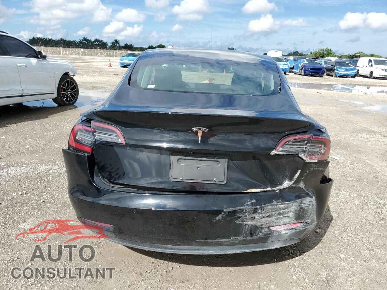 TESLA MODEL 3 2019 - 5YJ3E1EA0KF316735