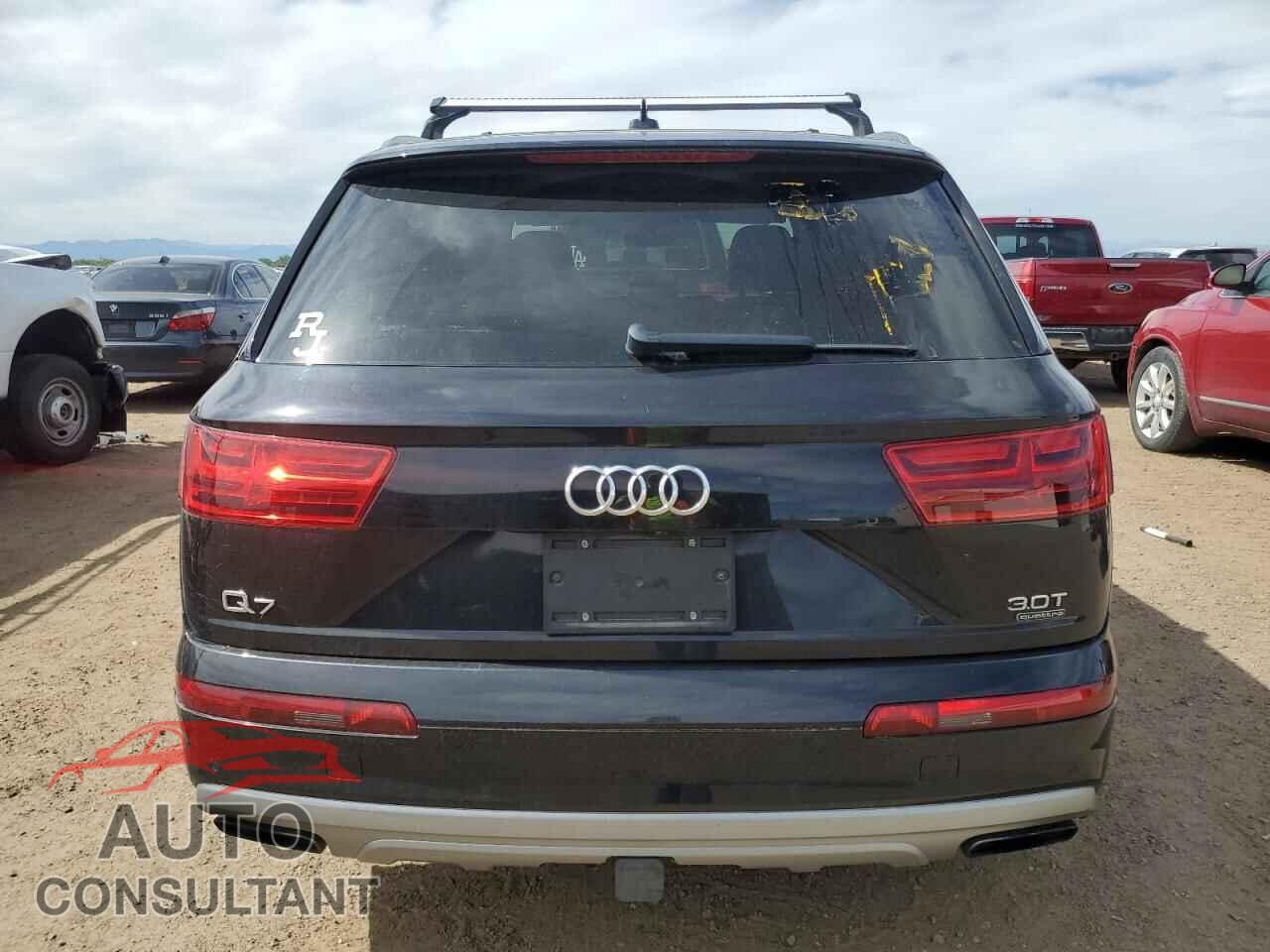 AUDI Q7 2017 - WA1VAAF72HD041760