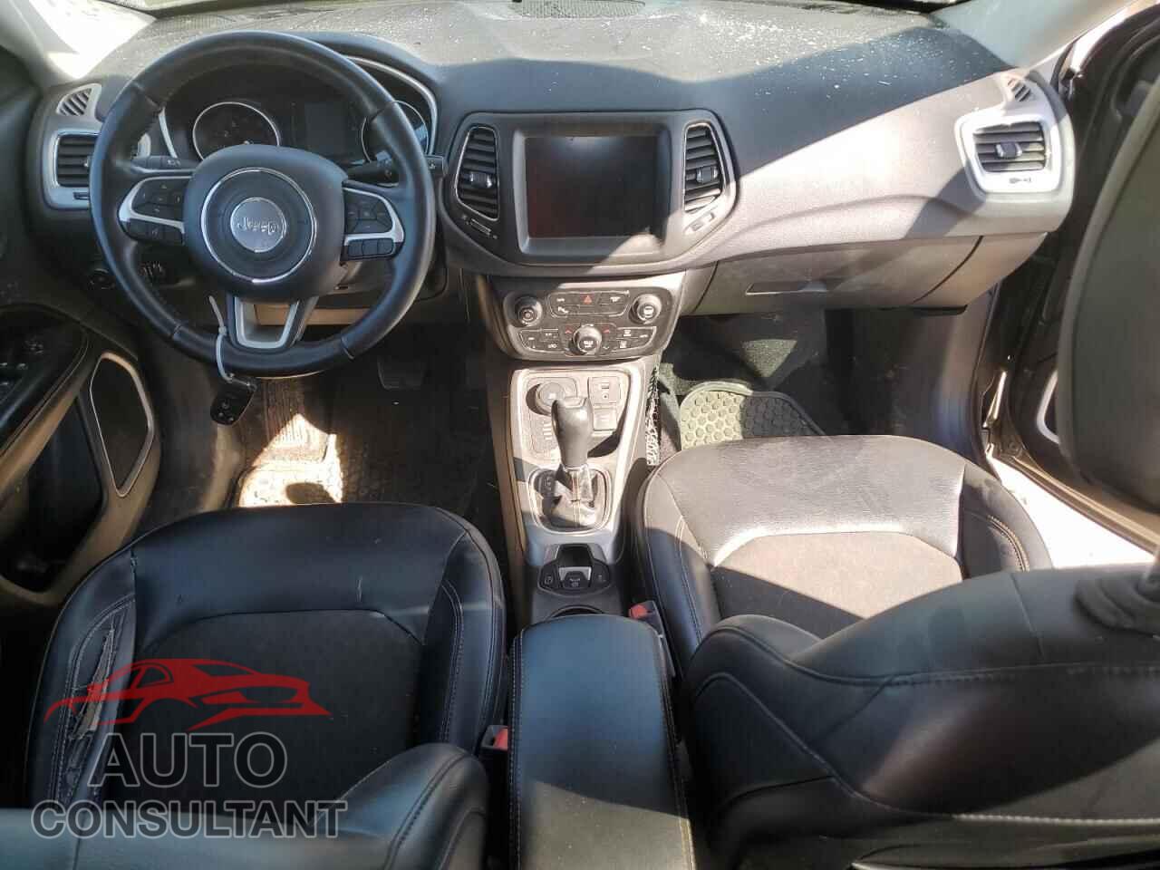 JEEP COMPASS 2017 - 3C4NJDBB8HT672119