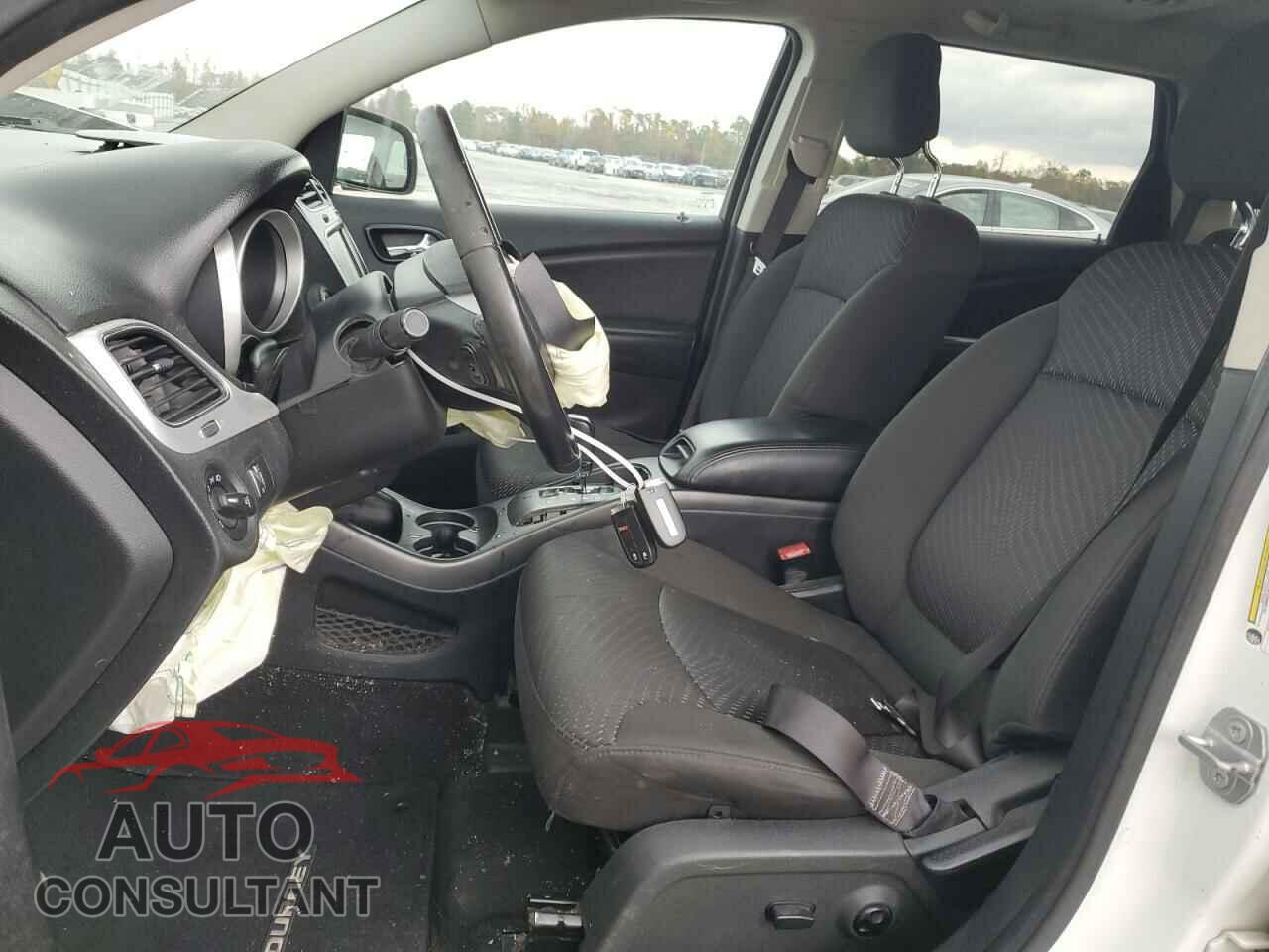 DODGE JOURNEY 2017 - 3C4PDCBBXHT611994