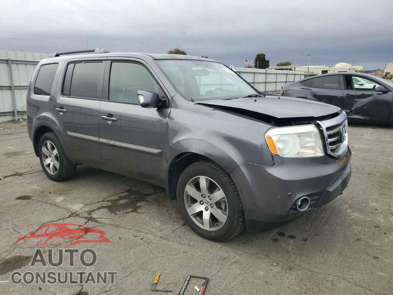 HONDA PILOT 2015 - 5FNYF3H97FB020021