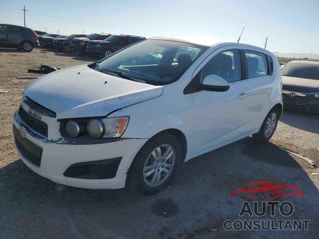 CHEVROLET SONIC 2013 - 1G1JC6SH0D4119966