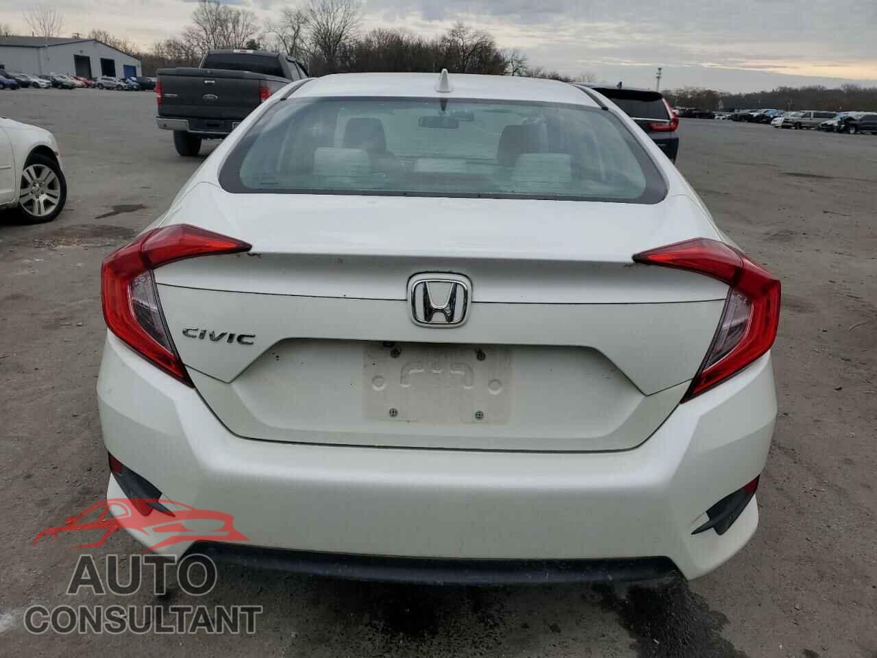 HONDA CIVIC 2017 - 19XFC2F76HE224975