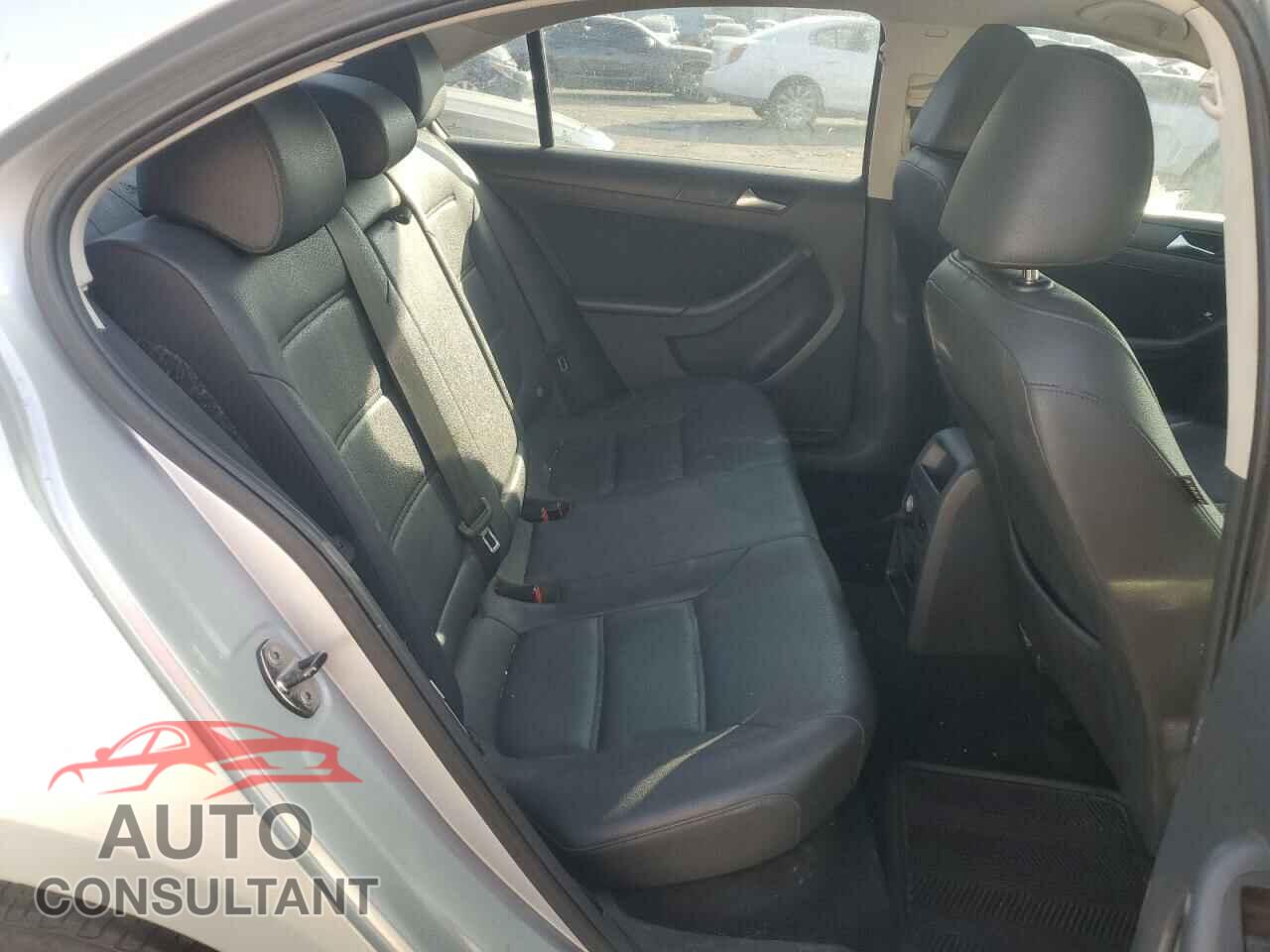 VOLKSWAGEN JETTA 2012 - 3VWBP7AJ7CM014576