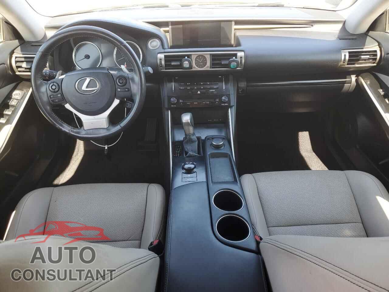LEXUS IS 2014 - JTHBF1D27E5029108