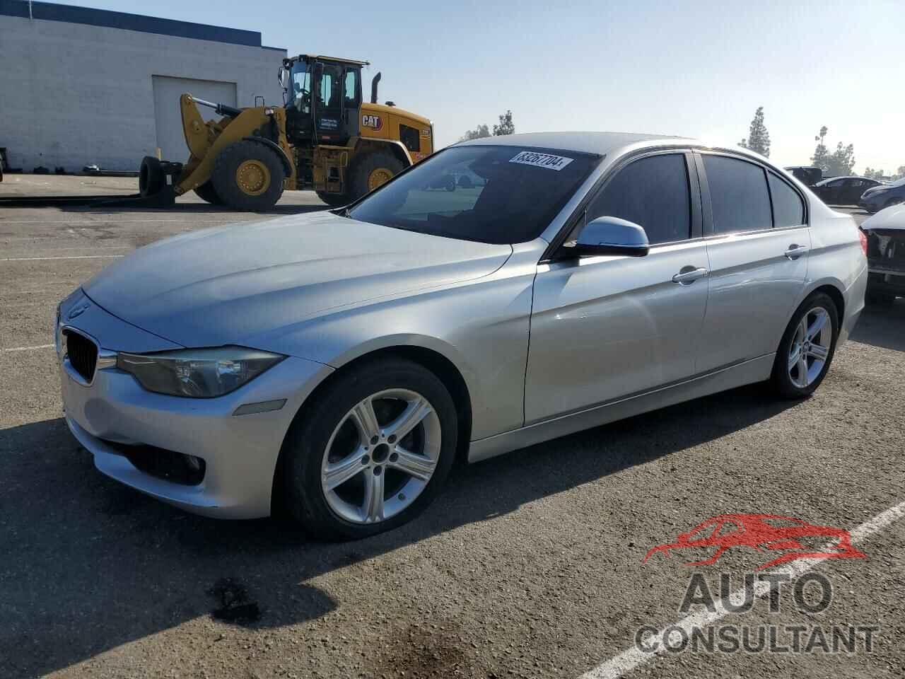 BMW 3 SERIES 2013 - WBA3C1G56DNR47304