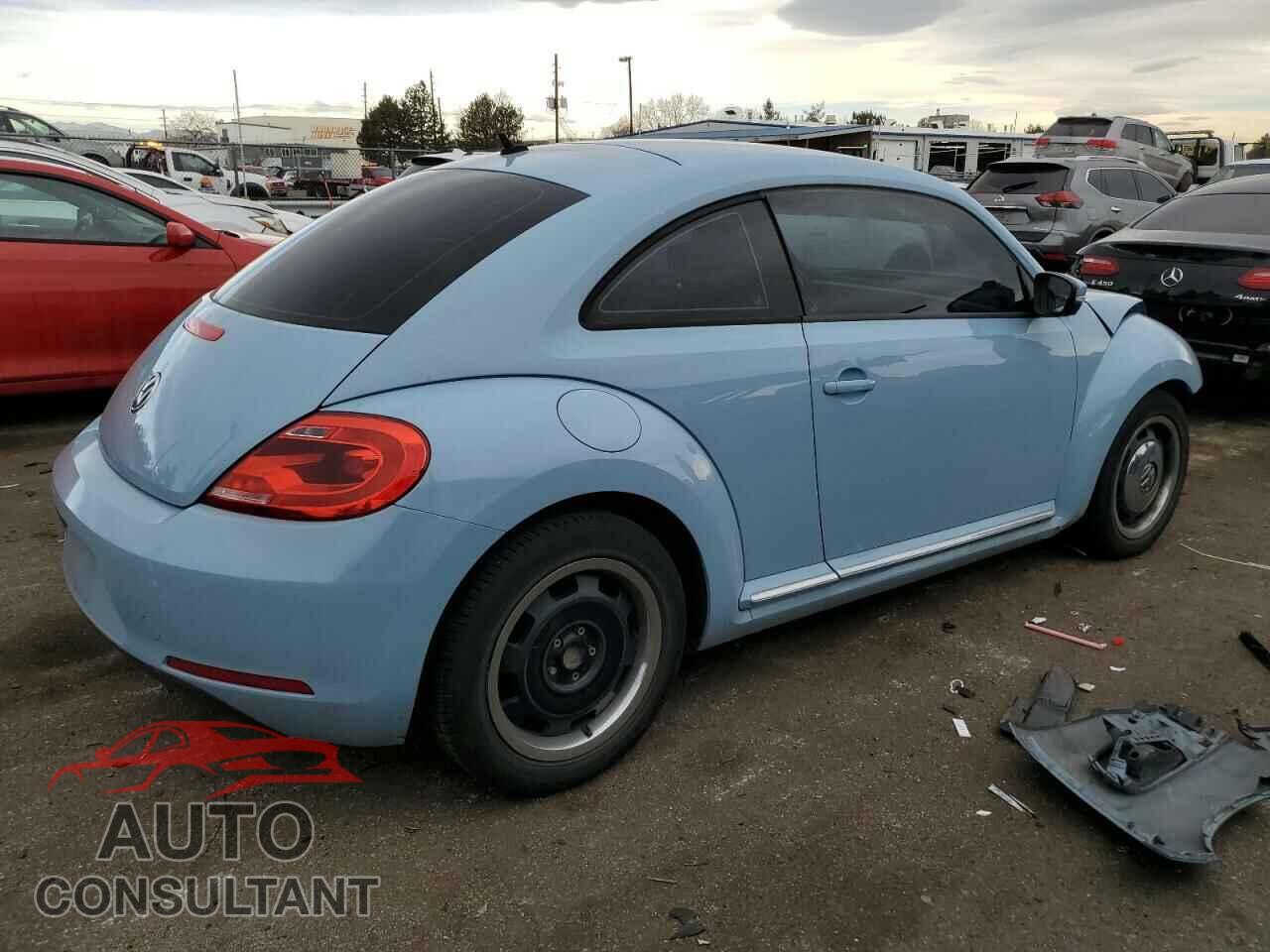 VOLKSWAGEN BEETLE 2012 - 3VWJP7AT9CM618529