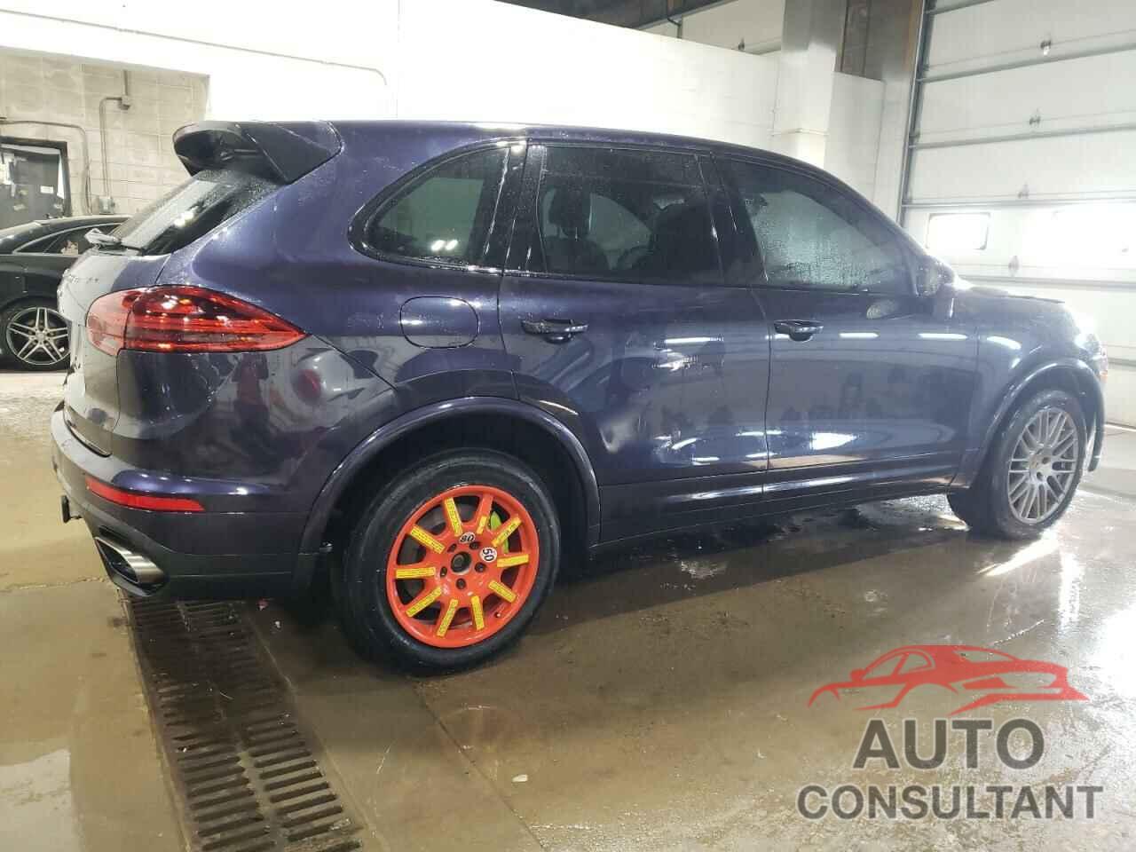 PORSCHE CAYENNE 2017 - WP1AA2A24HKA83184