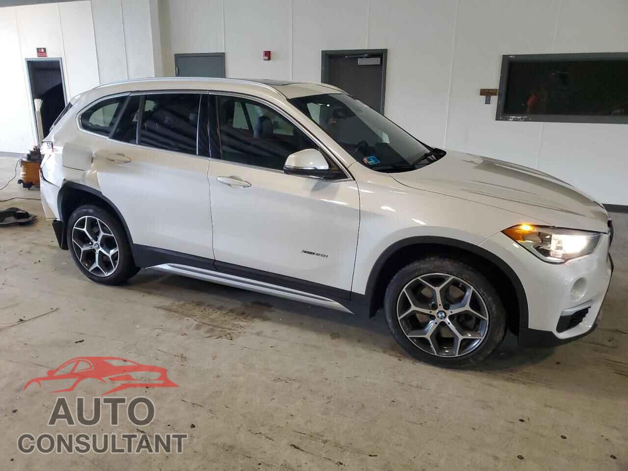 BMW X1 2018 - WBXHT3C37J5F90502