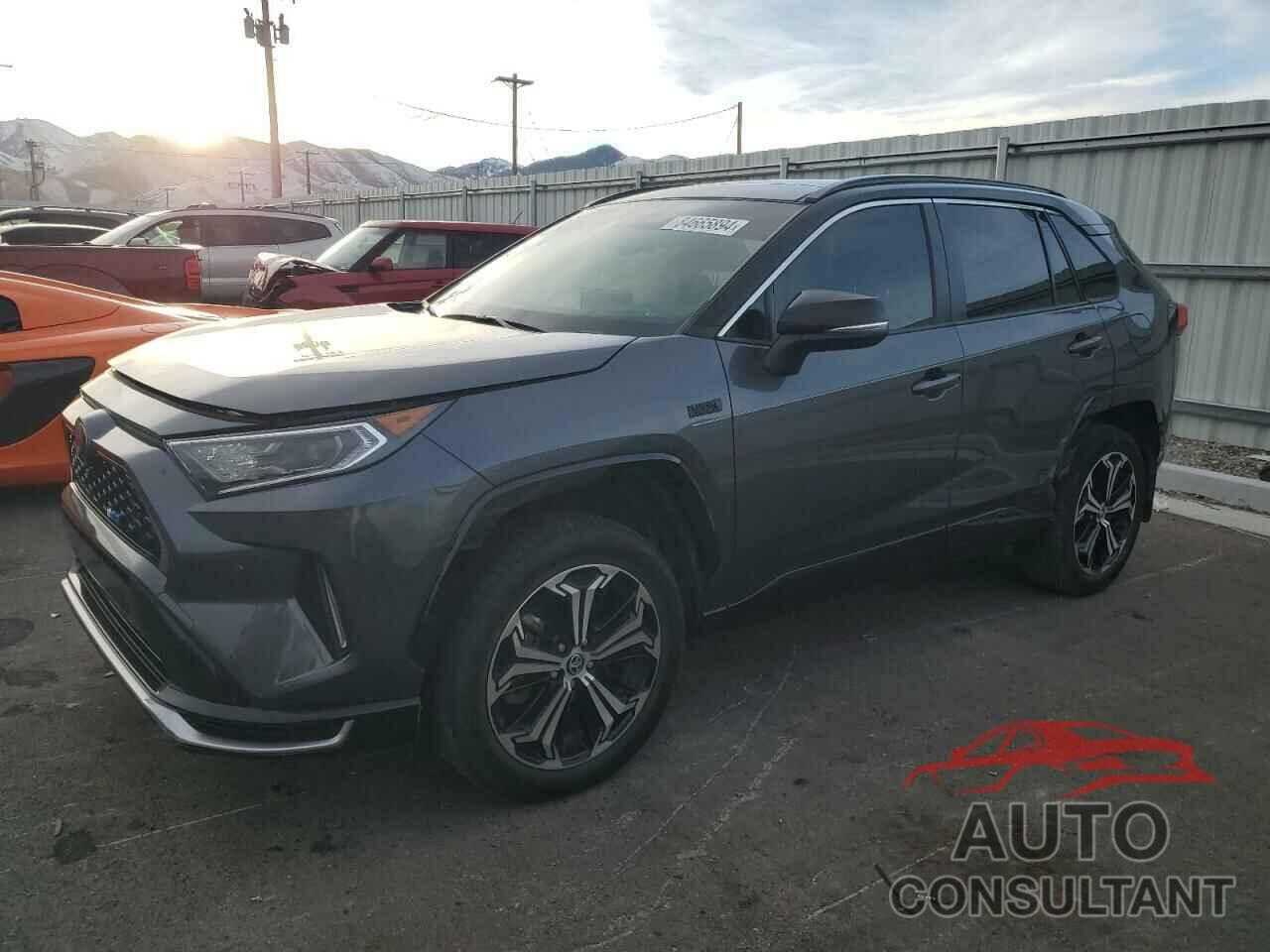 TOYOTA RAV4 2021 - JTMFB3FV3MD052858