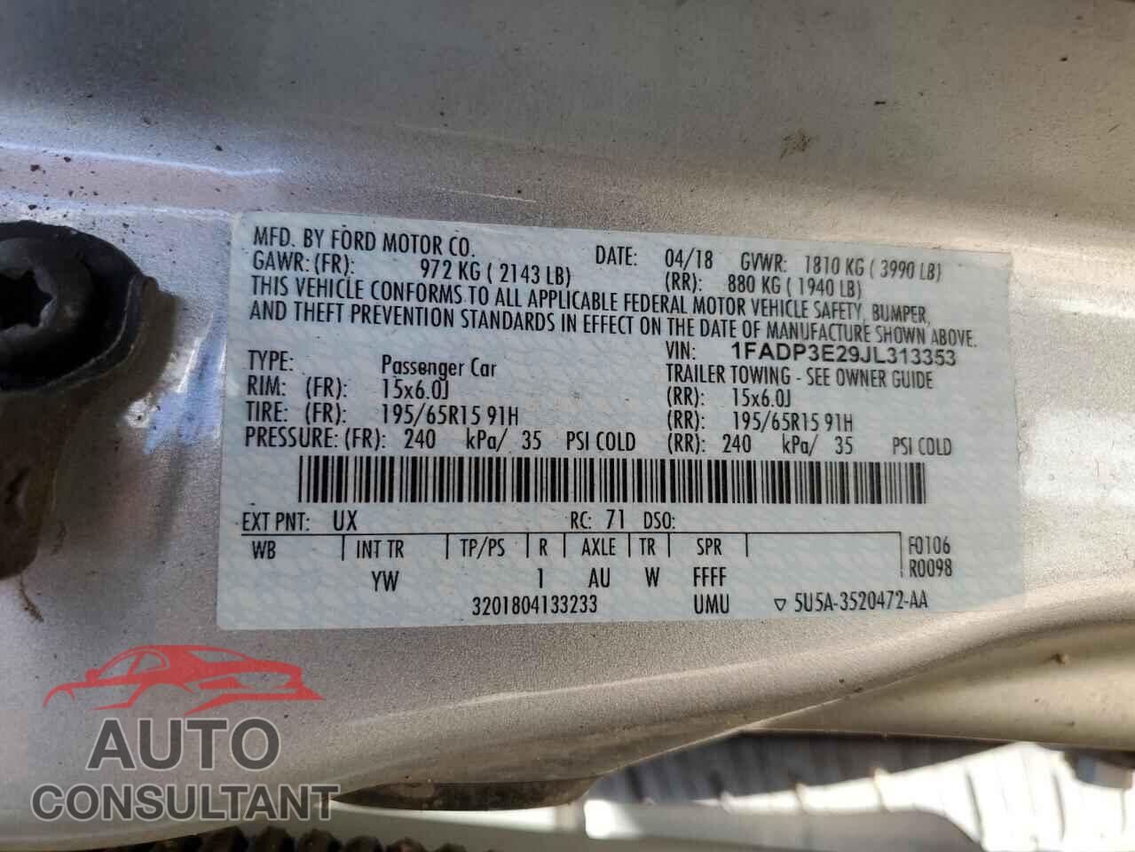 FORD FOCUS 2018 - 1FADP3E29JL313353