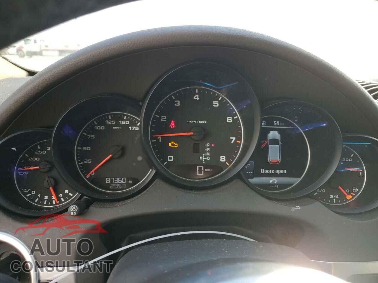 PORSCHE CAYENNE 2018 - WP1AA2A21JKA07296