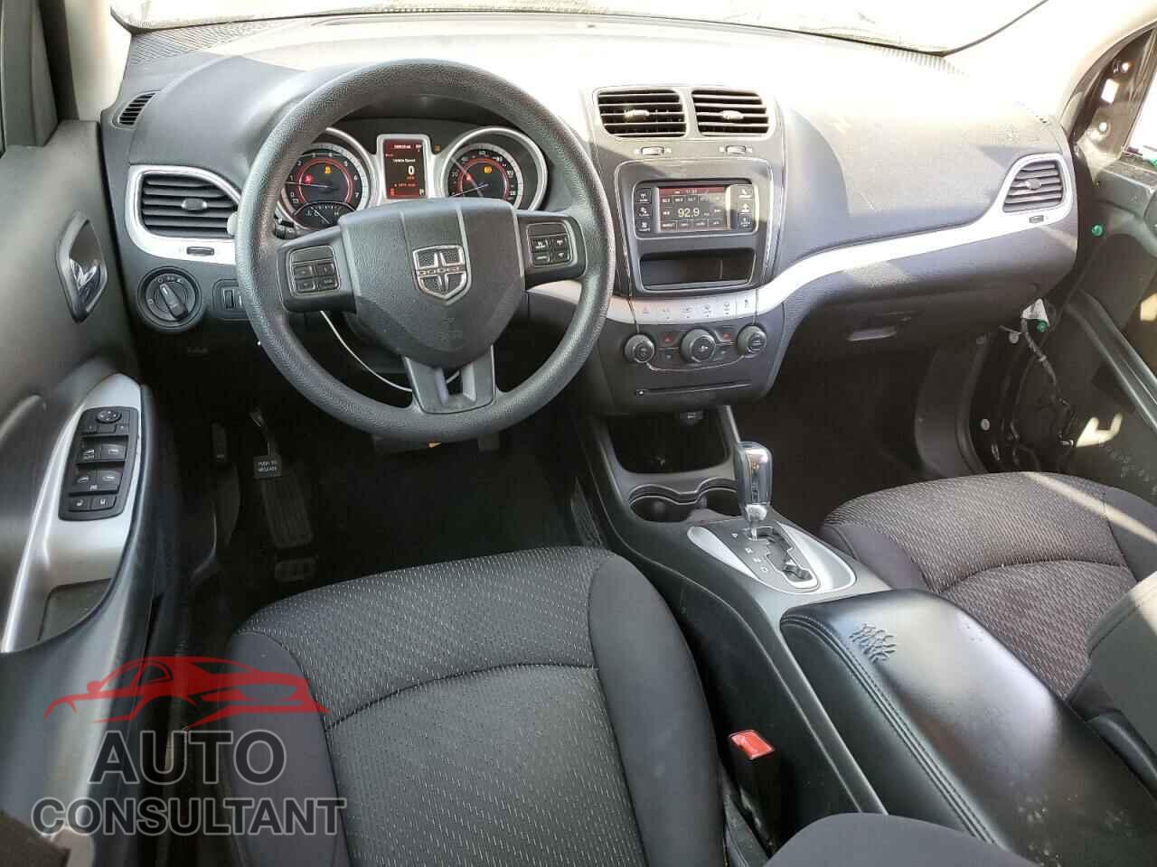 DODGE JOURNEY 2012 - 3C4PDCBG5CT371533