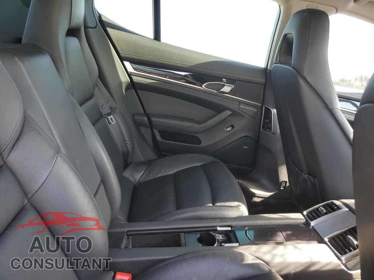 PORSCHE PANAMERA 2011 - WP0AA2A77BL013659