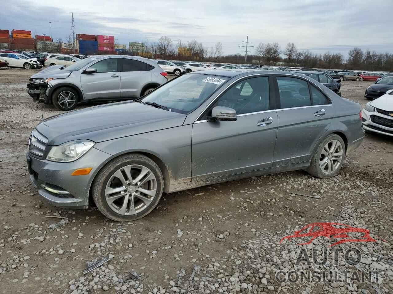 MERCEDES-BENZ C-CLASS 2013 - WDDGF8AB3DR276711