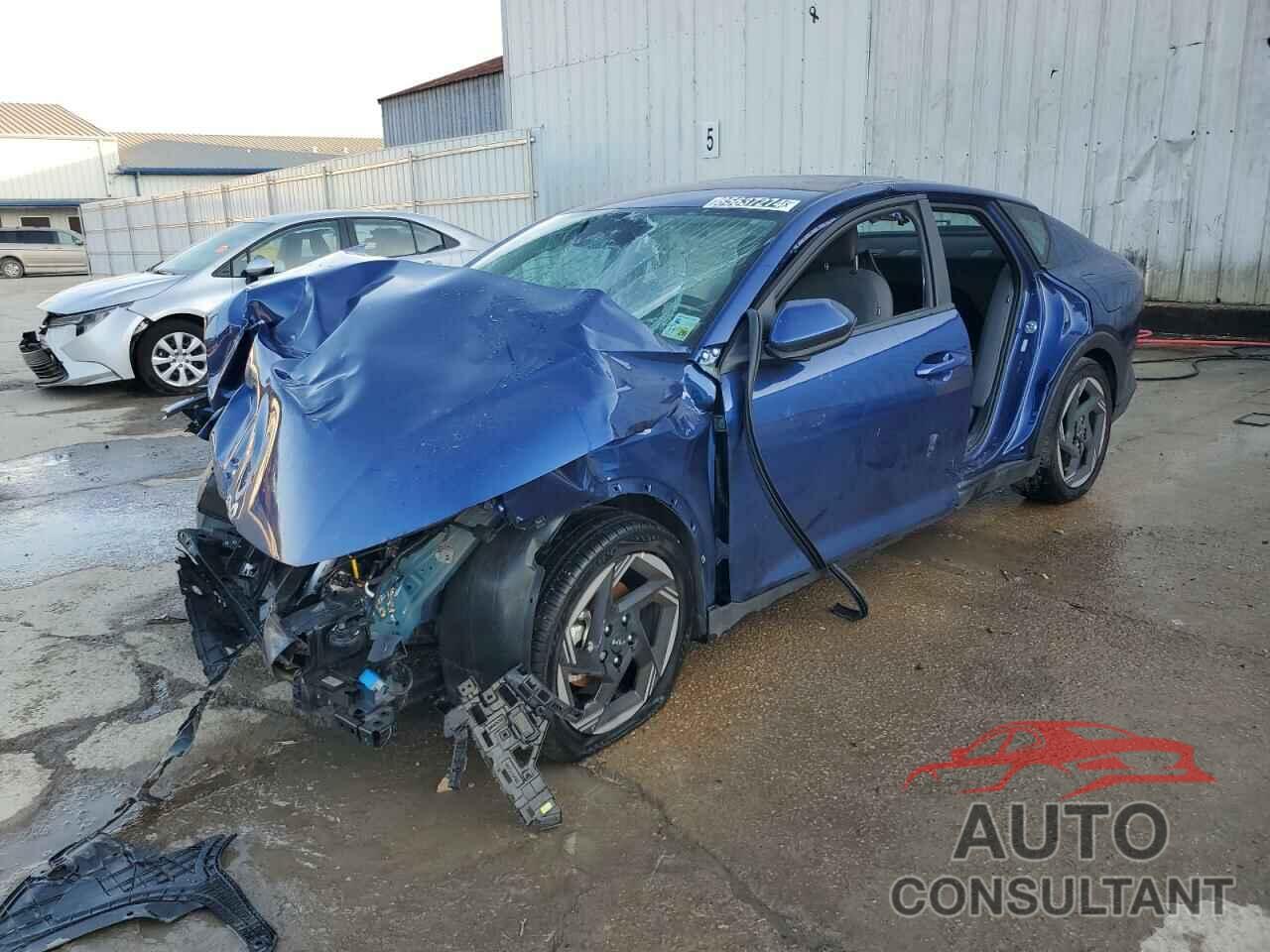 KIA K4 EX 2025 - 3KPFU4DE6SE010571
