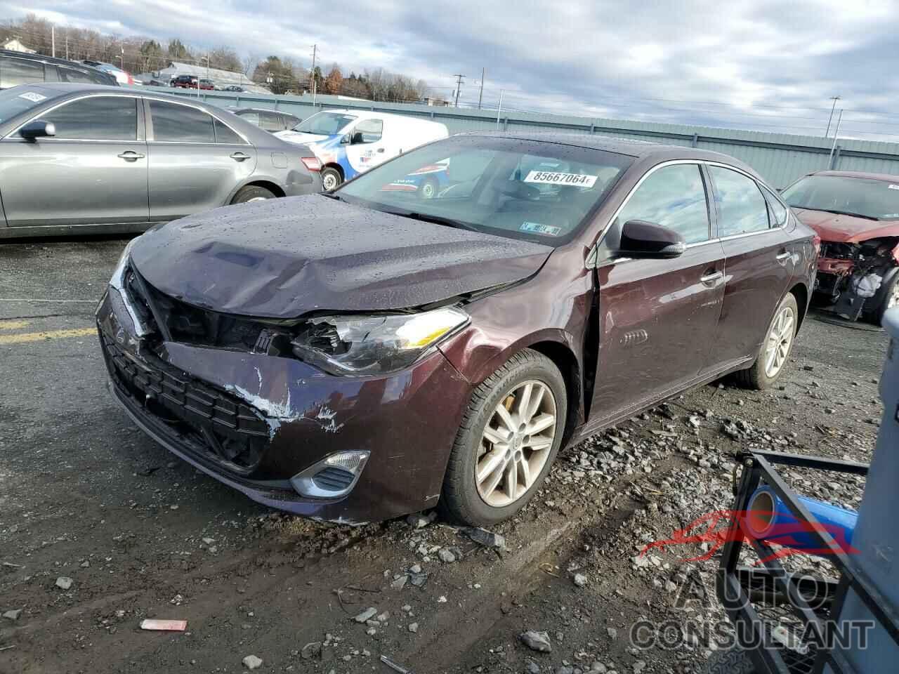 TOYOTA AVALON 2013 - 4T1BK1EB8DU077129