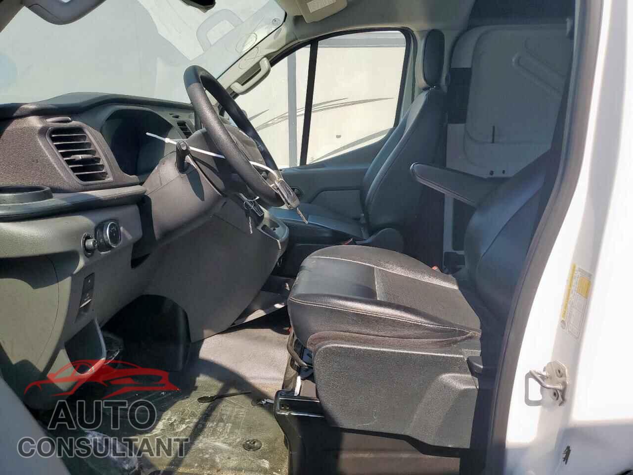 FORD TRANSIT 2023 - 1FTBR1Y83PKB55932