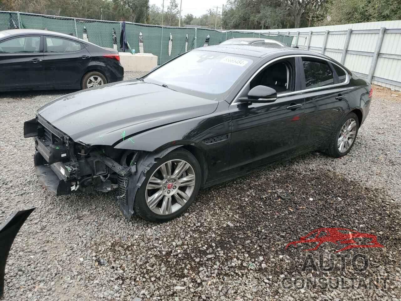 JAGUAR XF 2017 - SAJBD4BVXHCY35547