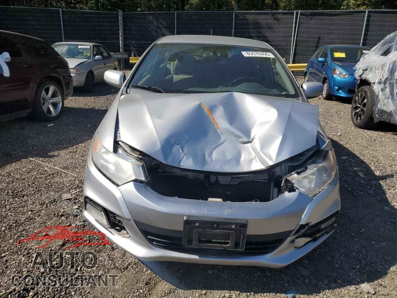 HONDA INSIGHT 2013 - JHMZE2H76DS003032