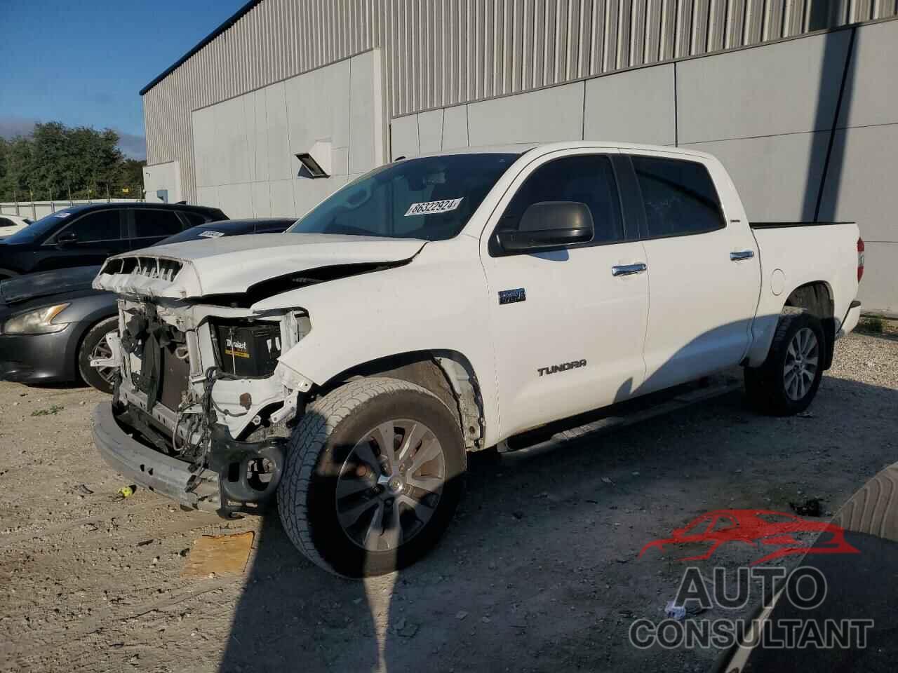 TOYOTA TUNDRA 2017 - 5TFHW5F12HX659196