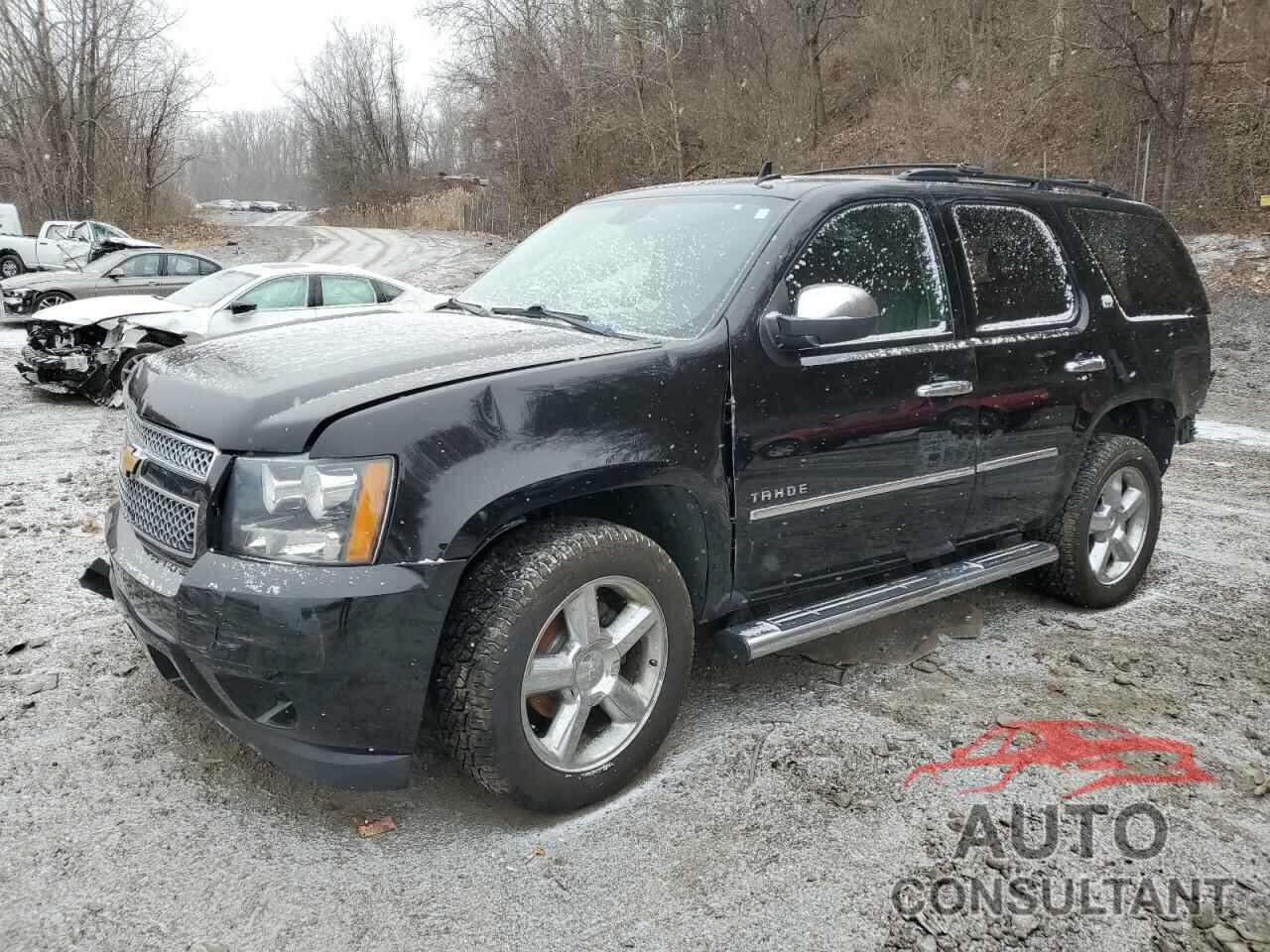 CHEVROLET TAHOE 2013 - 1GNSKCE07DR178980