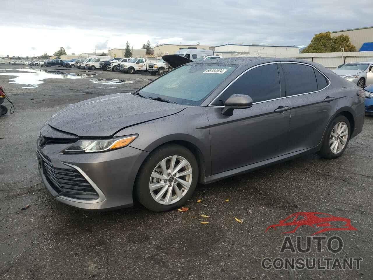 TOYOTA CAMRY 2022 - 4T1C11AK7NU003294