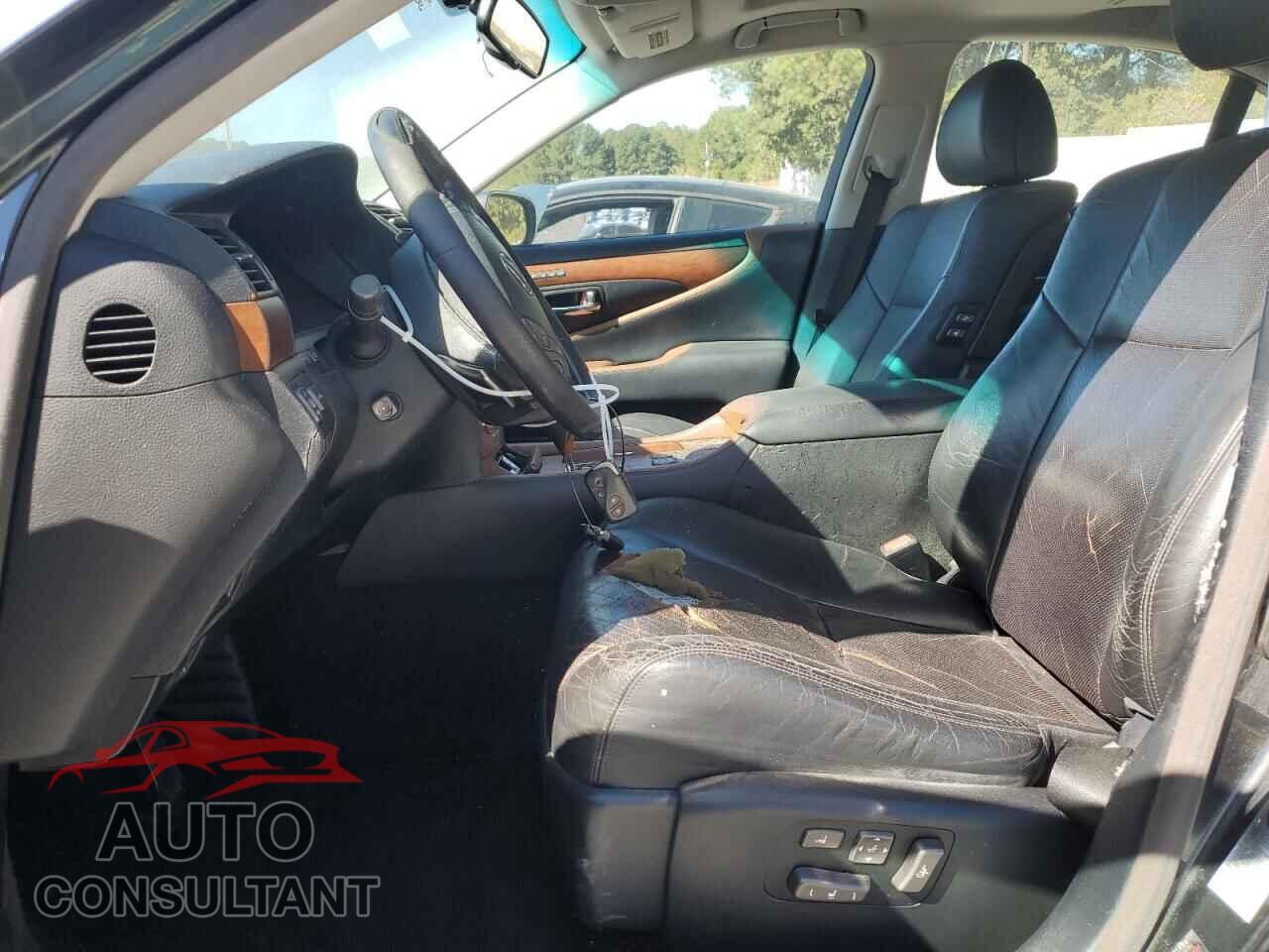 LEXUS LS460 2011 - JTHBL5EF4B5104425