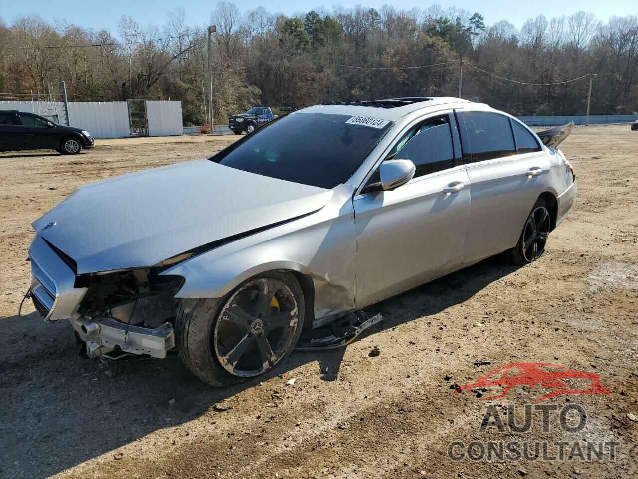 MERCEDES-BENZ E-CLASS 2018 - WDDZF4JB0JA377412