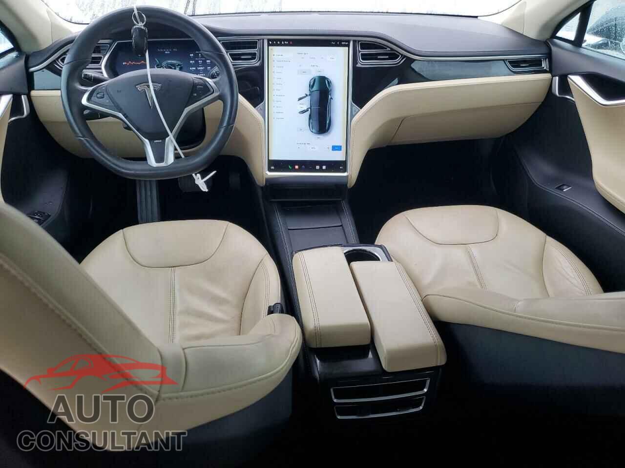 TESLA MODEL S 2013 - 5YJSA1DN6DFP21044