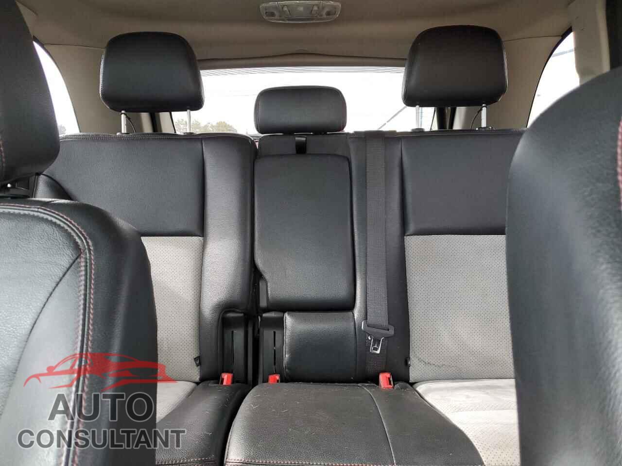 FORD EDGE 2013 - 2FMDK3JC8DBE19896