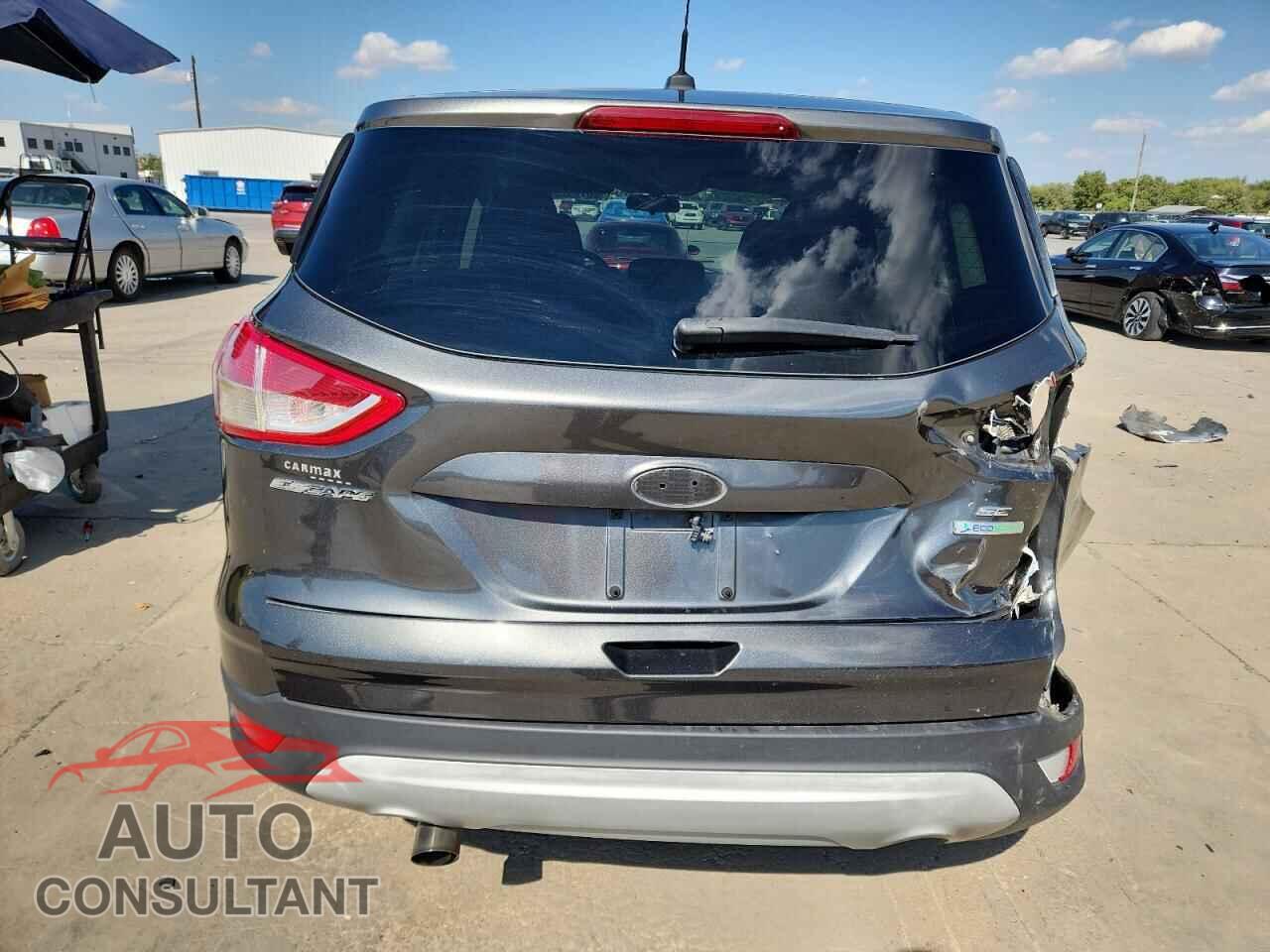 FORD ESCAPE 2015 - 1FMCU0G95FUA10607