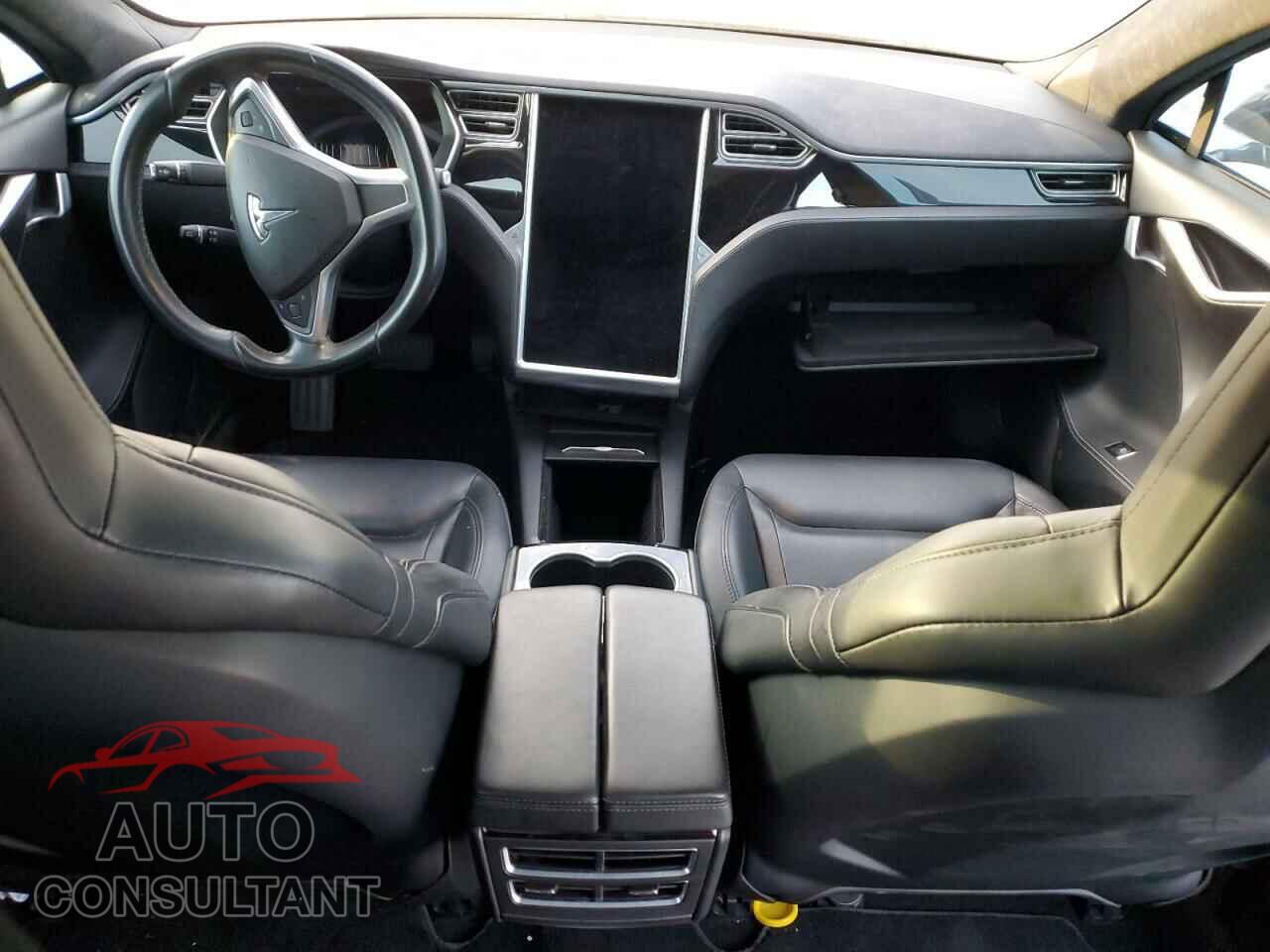 TESLA MODEL S 2016 - 5YJSA1E14GF133904