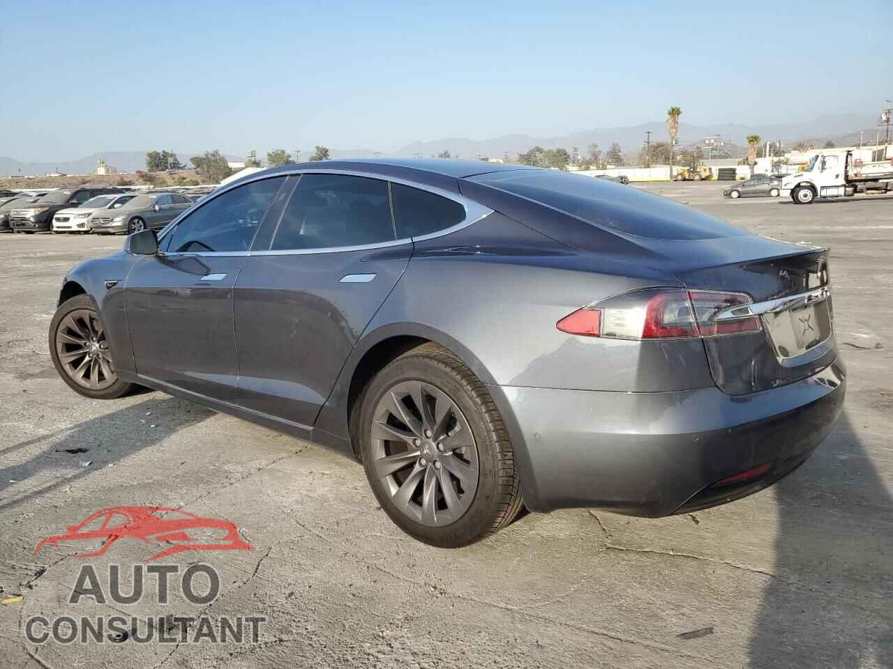 TESLA MODEL S 2020 - 5YJSA1E22LF397111