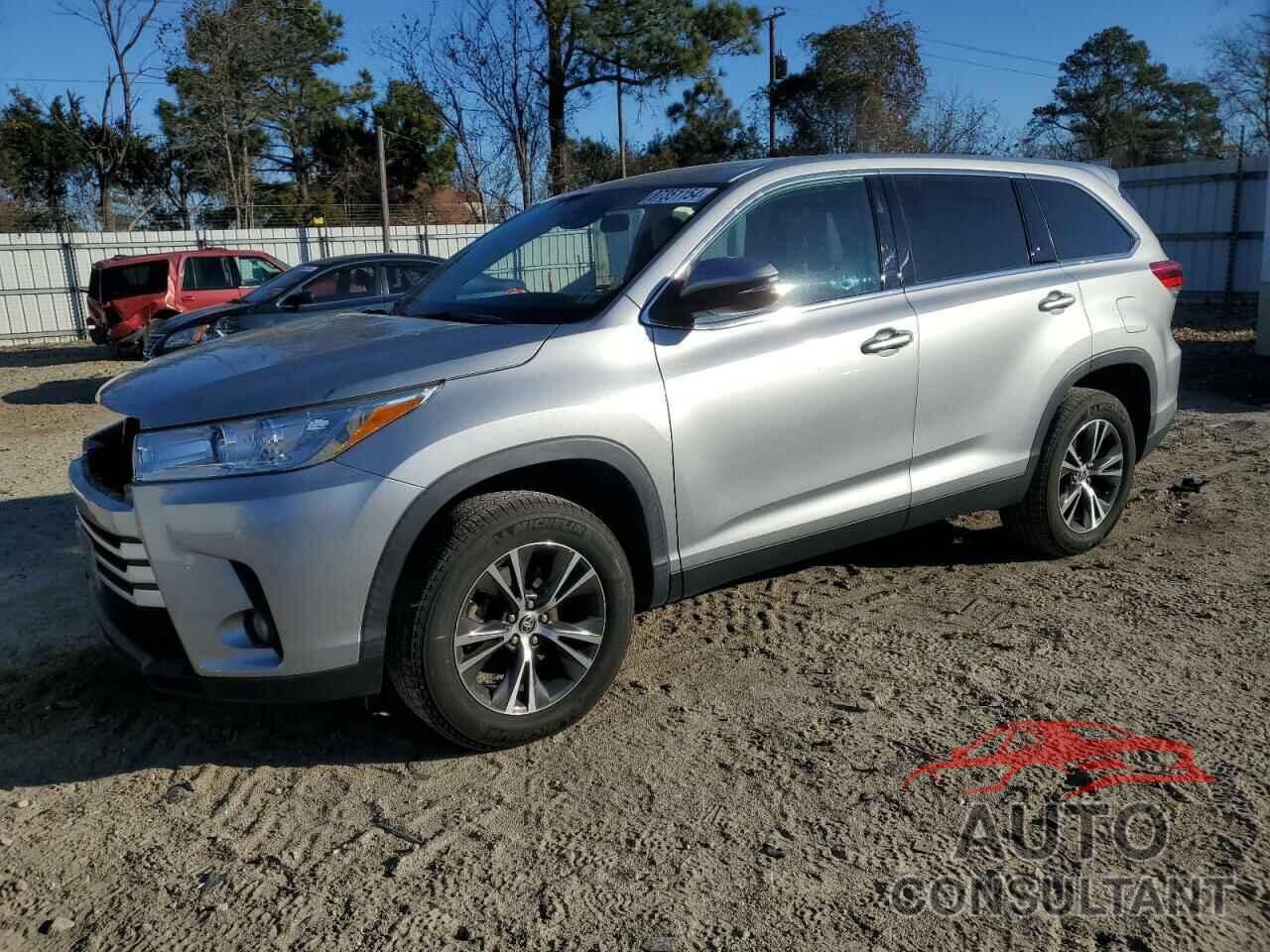 TOYOTA HIGHLANDER 2019 - 5TDZZRFH6KS368424