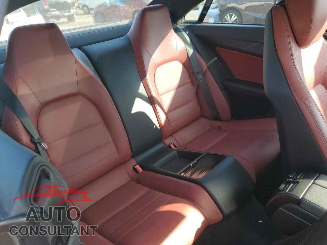 MERCEDES-BENZ E-CLASS 2013 - WDDKJ5KB1DF197268