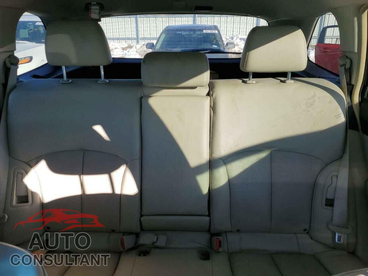 SUBARU OUTBACK 2014 - 4S4BRBLC0E3225908