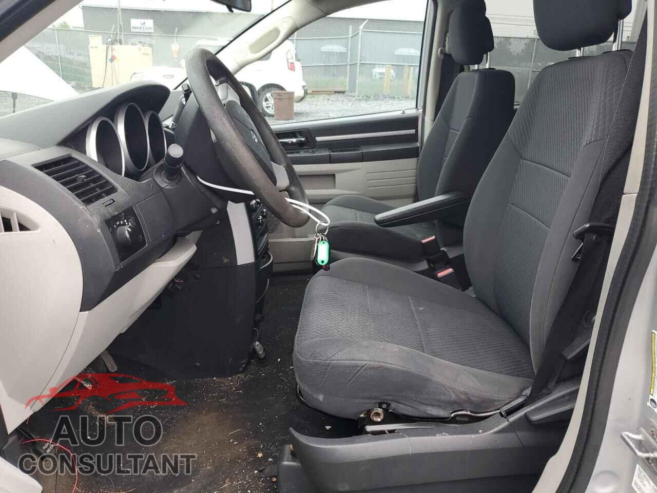 DODGE CARAVAN 2010 - 2D4RN4DE8AR481485