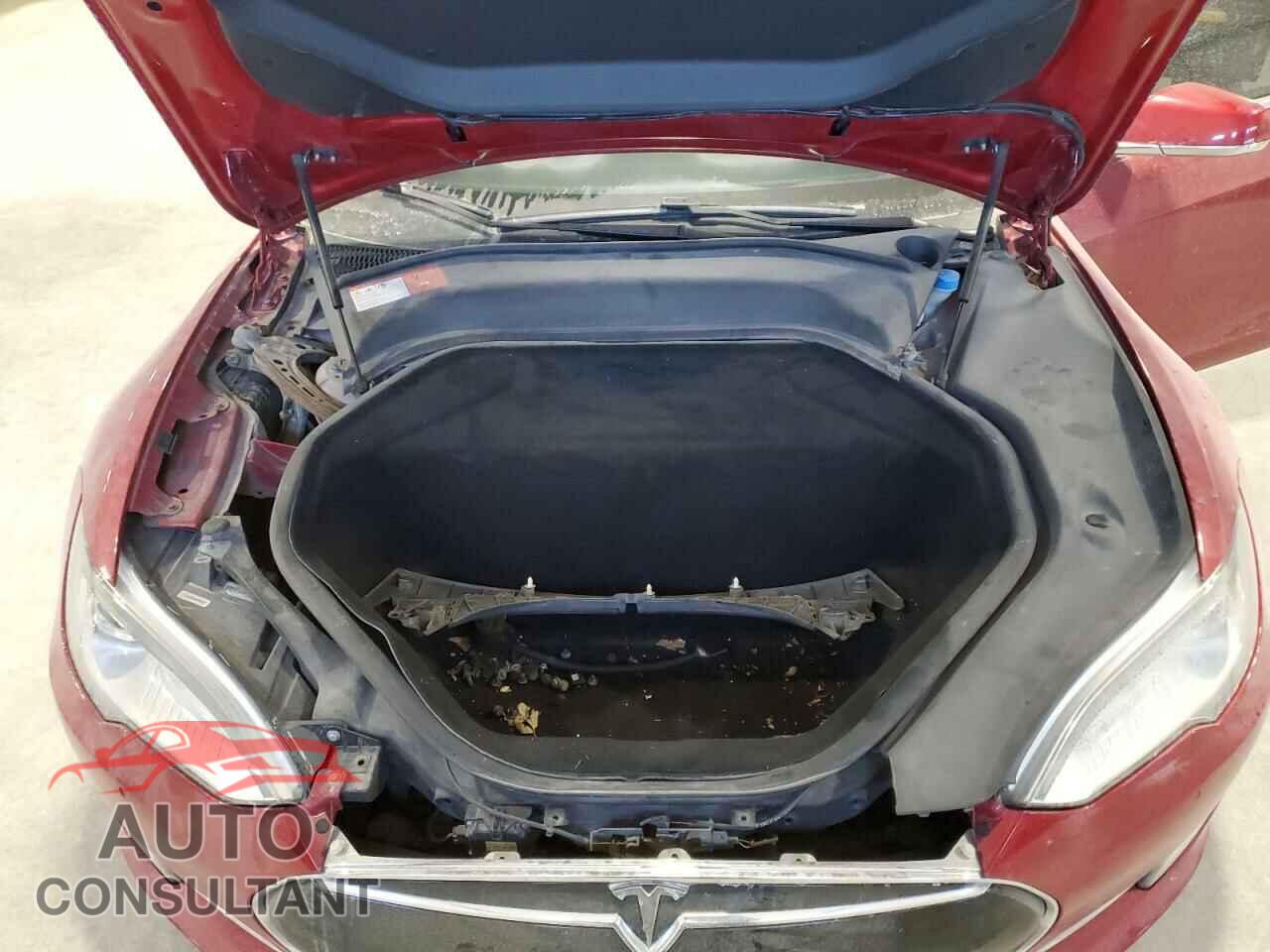 TESLA MODEL S 2015 - 5YJSA1E40FF114498
