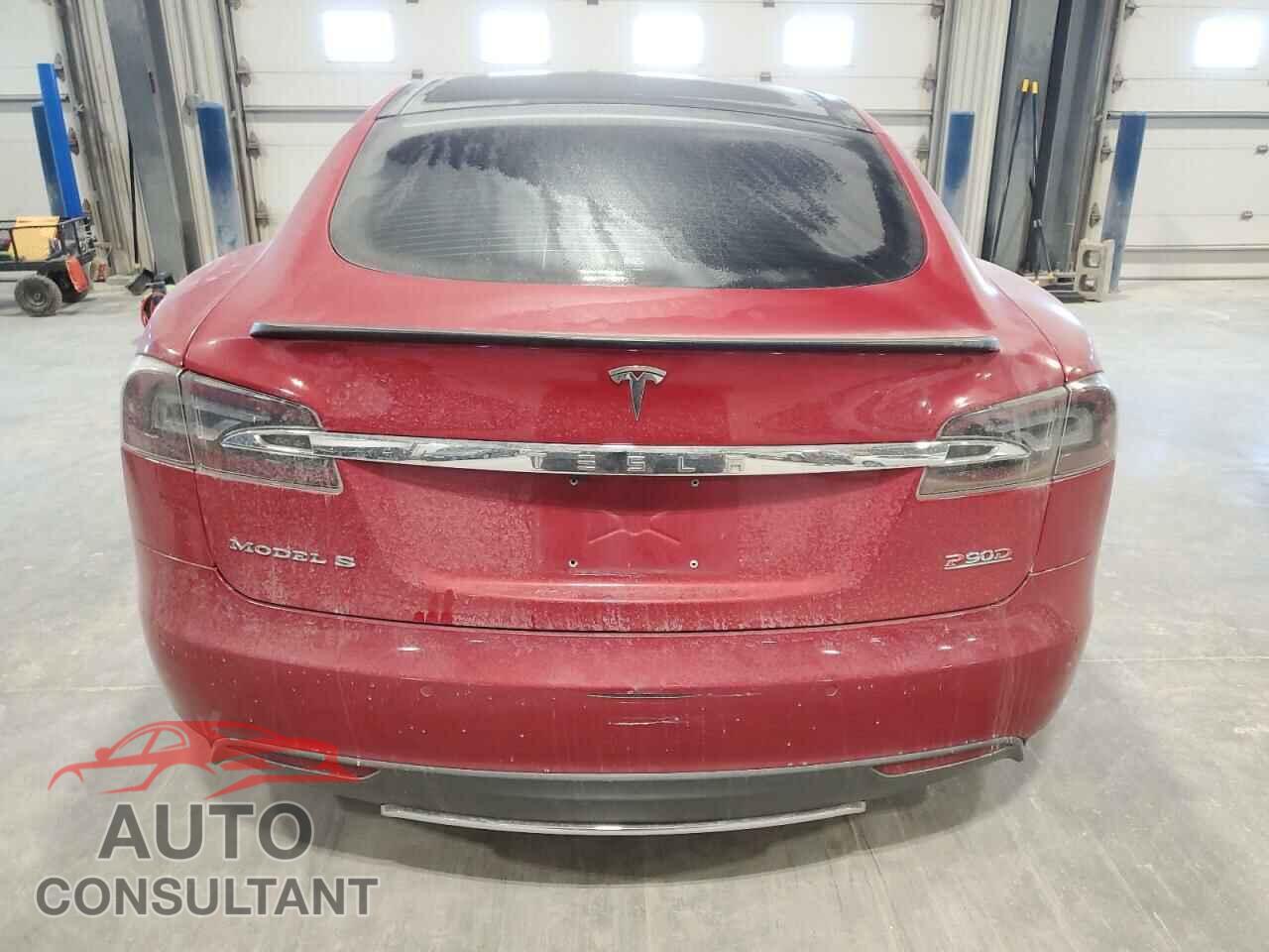 TESLA MODEL S 2015 - 5YJSA1E40FF114498