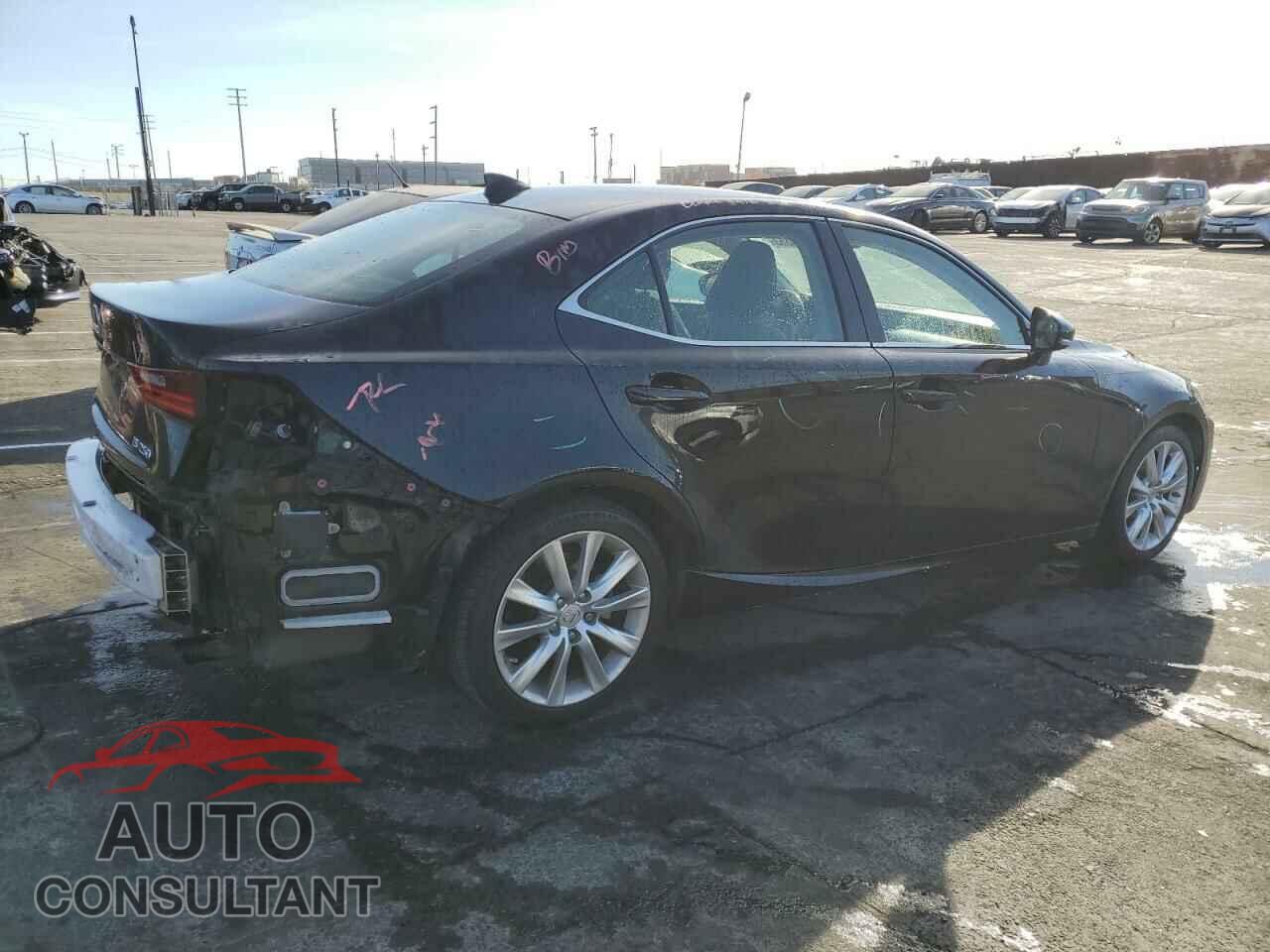 LEXUS IS 2015 - JTHBF1D2XF5070897