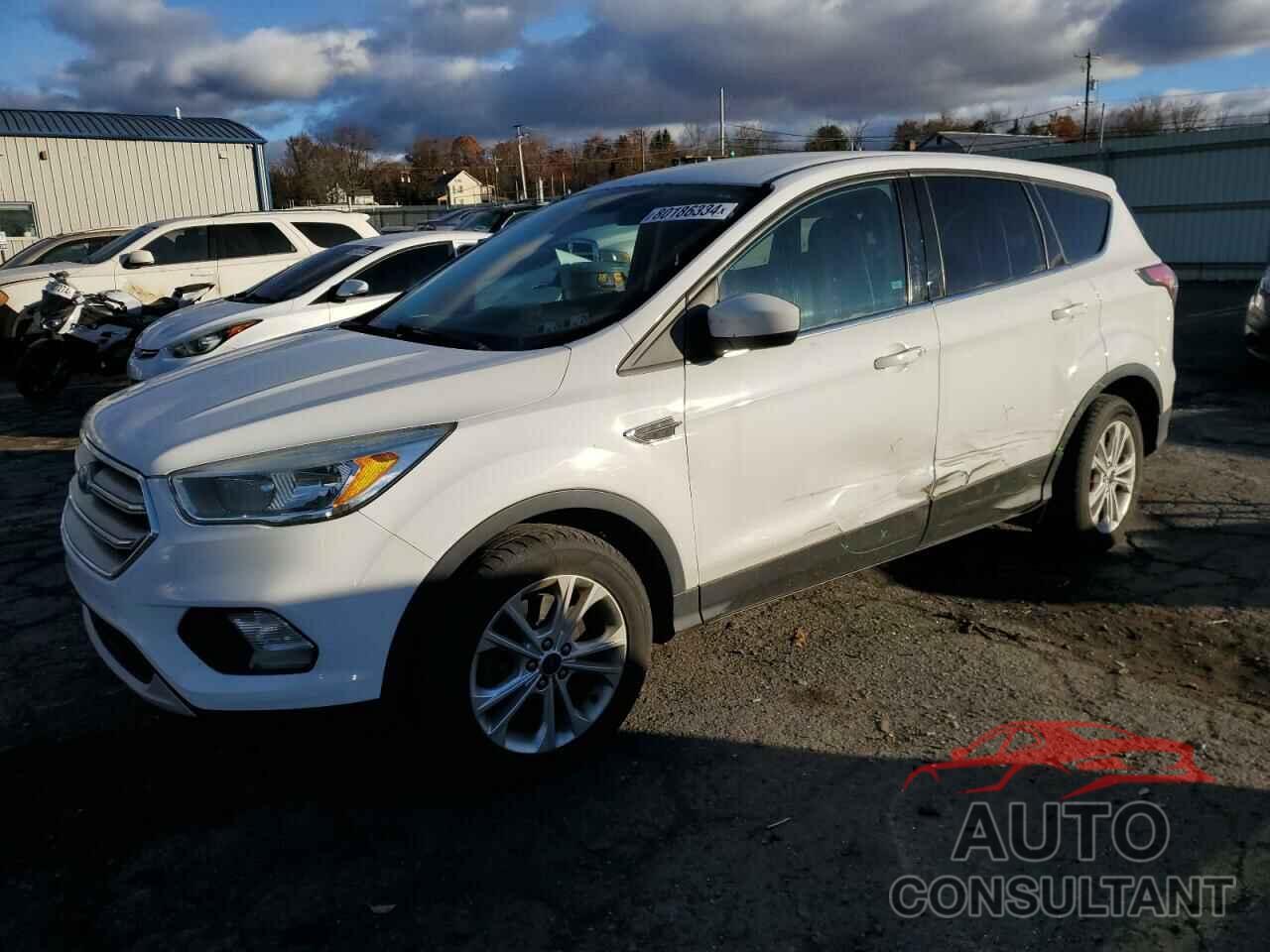 FORD ESCAPE 2017 - 1FMCU9G9XHUA87772