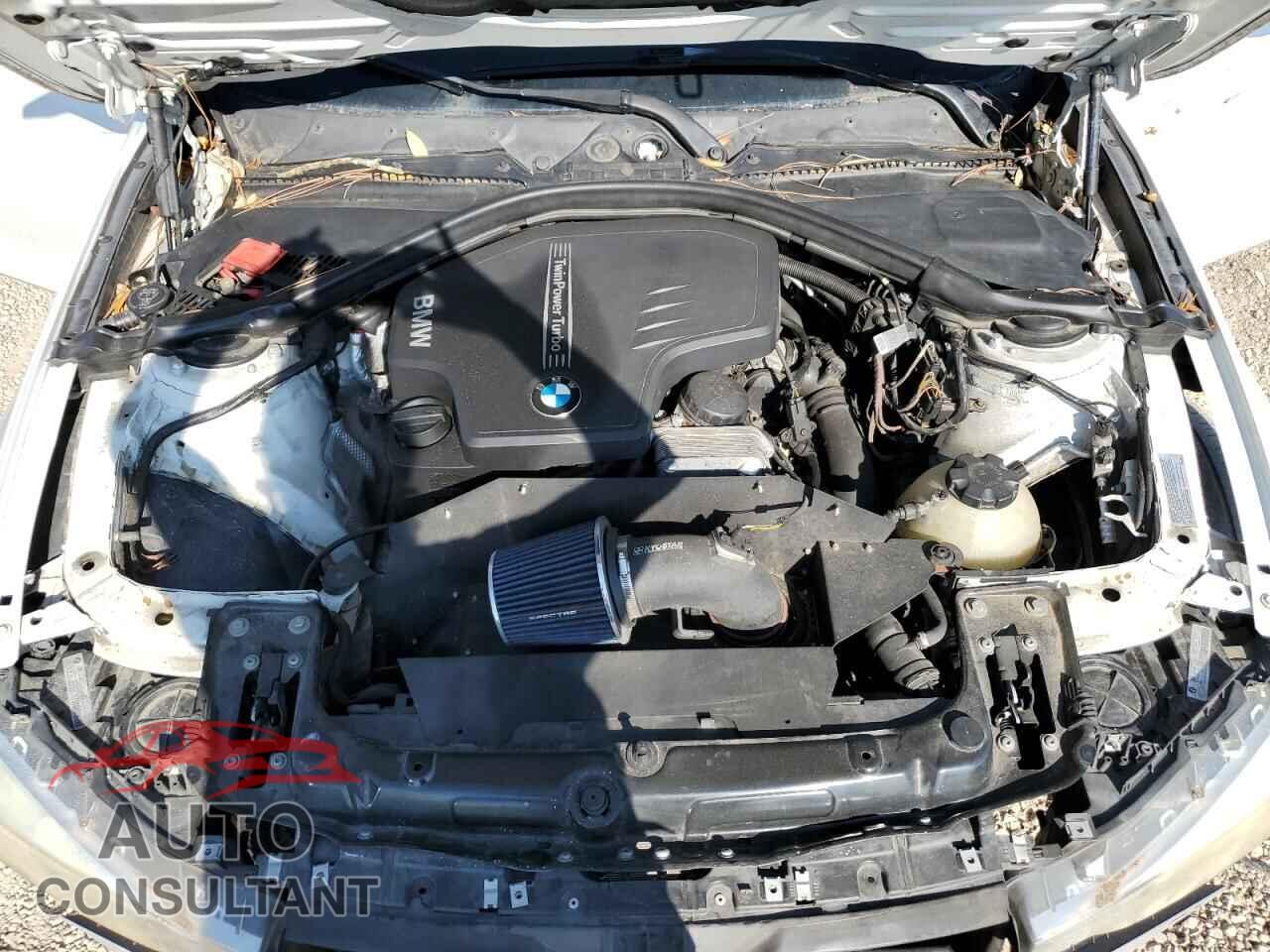 BMW 3 SERIES 2012 - WBA3A5C59CF347792
