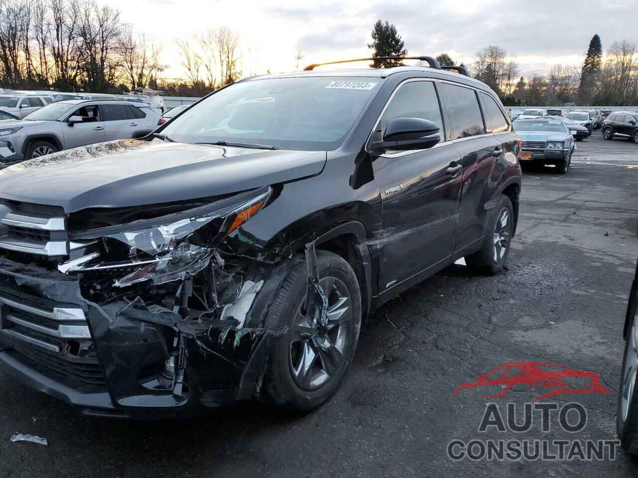 TOYOTA HIGHLANDER 2019 - 5TDDGRFH8KS066603