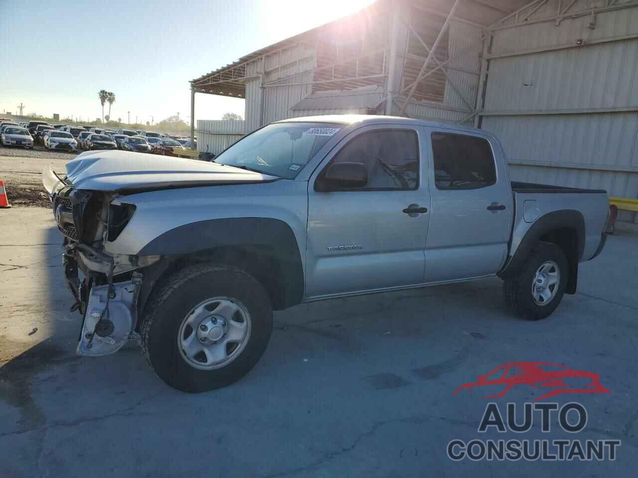 TOYOTA TACOMA 2011 - 3TMJU4GN8BM110831
