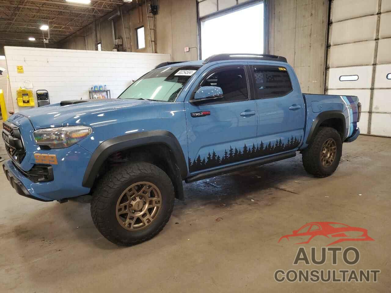 TOYOTA TACOMA 2018 - 5TFCZ5AN4JX142547