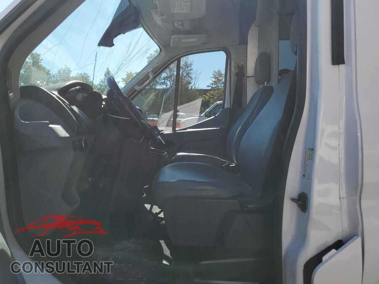 FORD TRANSIT 2015 - 1FTNR2CM2FKA01489