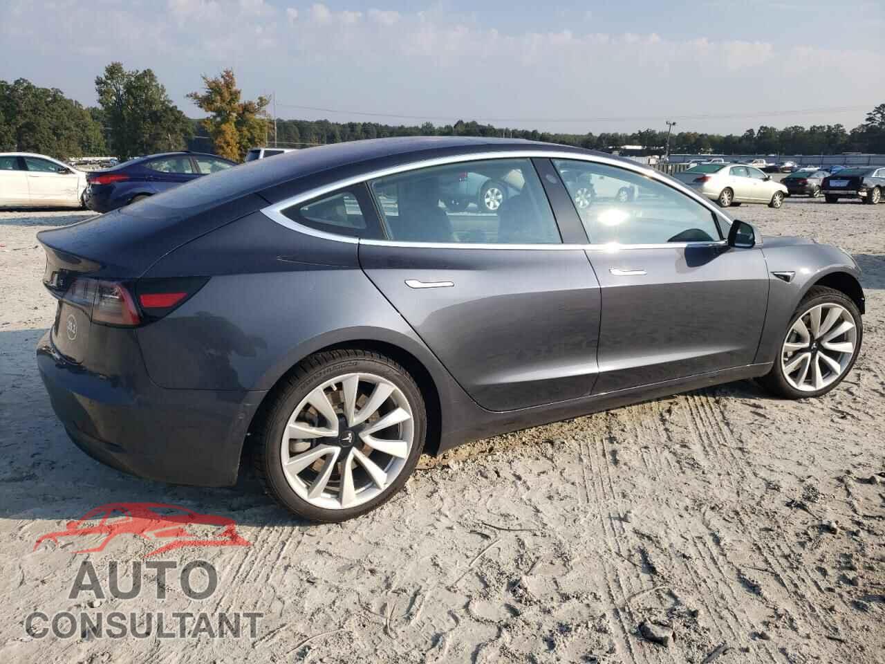 TESLA MODEL 3 2018 - 5YJ3E1EA8JF036916