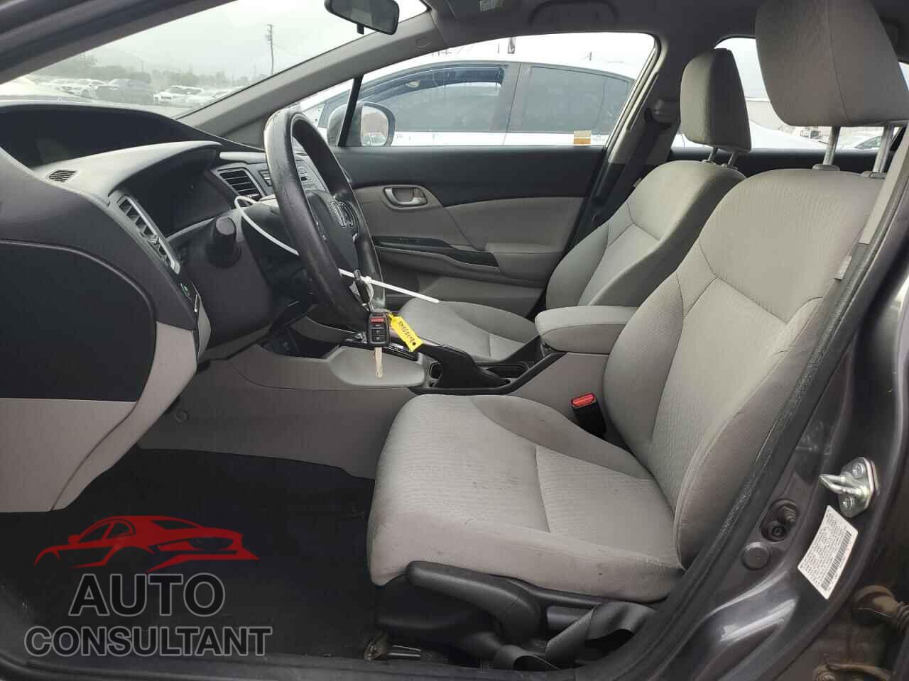 HONDA CIVIC 2015 - 2HGFB2F51FH556861
