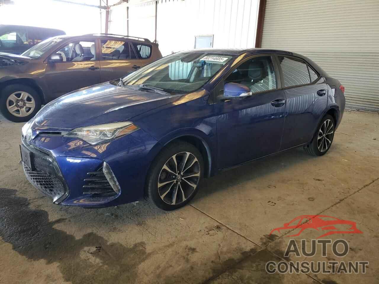 TOYOTA COROLLA 2018 - 2T1BURHE8JC013085